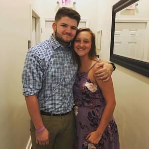 Meet your Posher, Olivia